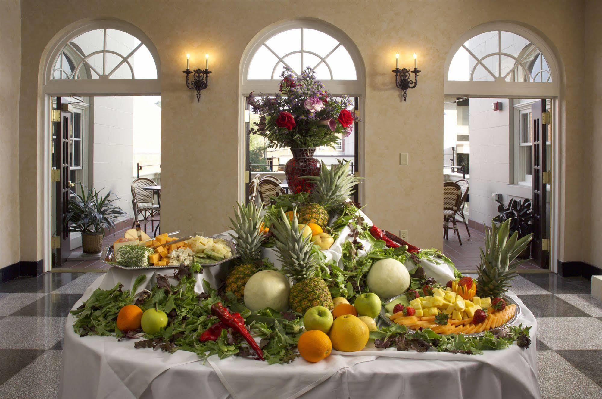General Francis Marion Hotel Restaurante foto